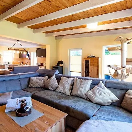 Komfortables Ferienhaus Strandtiger Mit Kamin, Garten, Terrasse, Katzenaussengehege & Wallbox Prázdninový dům