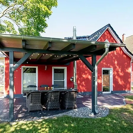 Komfortables Ferienhaus Strandtiger Mit Kamin, Garten, Terrasse, Katzenaussengehege & Wallbox