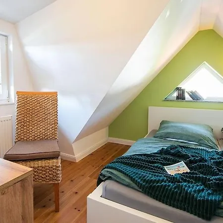 Komfortables Ferienhaus Strandtiger Mit Kamin, Garten, Terrasse, Katzenaussengehege & Wallbox * Breege